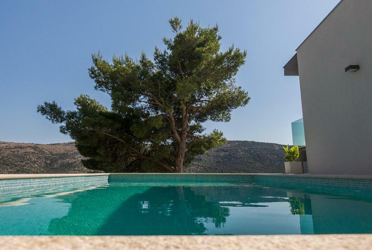 Villa Regina With Heated Pool And Sea View Marina Zewnętrze zdjęcie